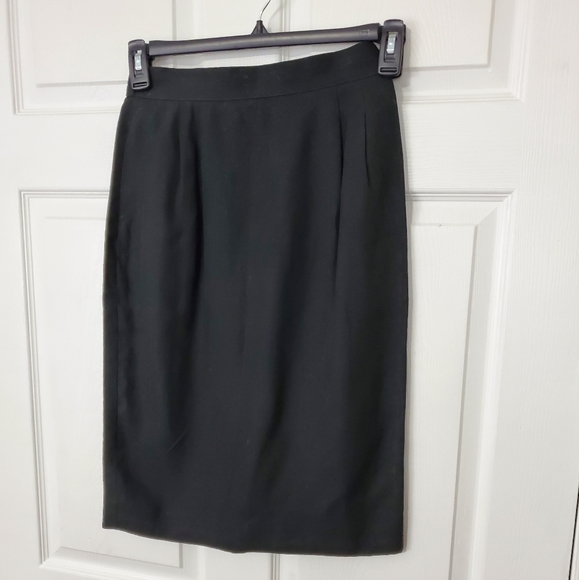 Talbots Black Pleated Skirt - Picture 3 of 12